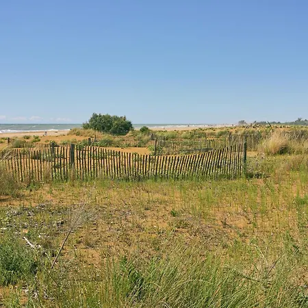 Апартаменти Peaceful In A Fantastic *